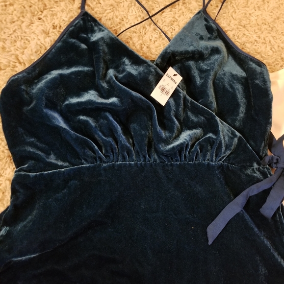 NWT Express Navy Blue Velvet Wrap Cami - Picture 2 of 5